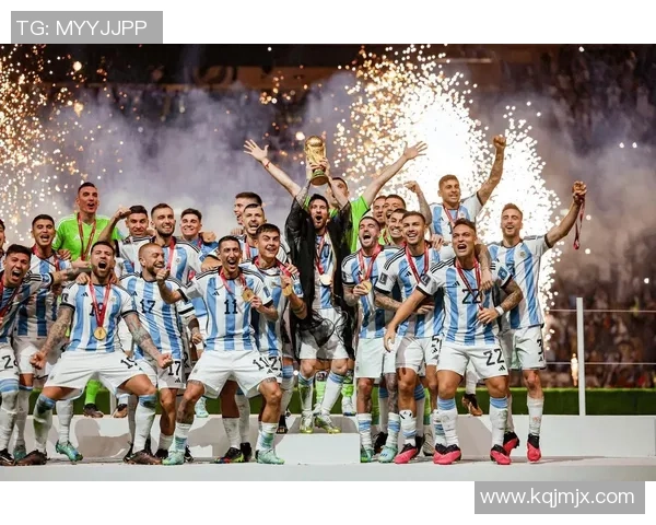 足球家族中的璀璨明星是谁揭开他们背后的故事与荣耀